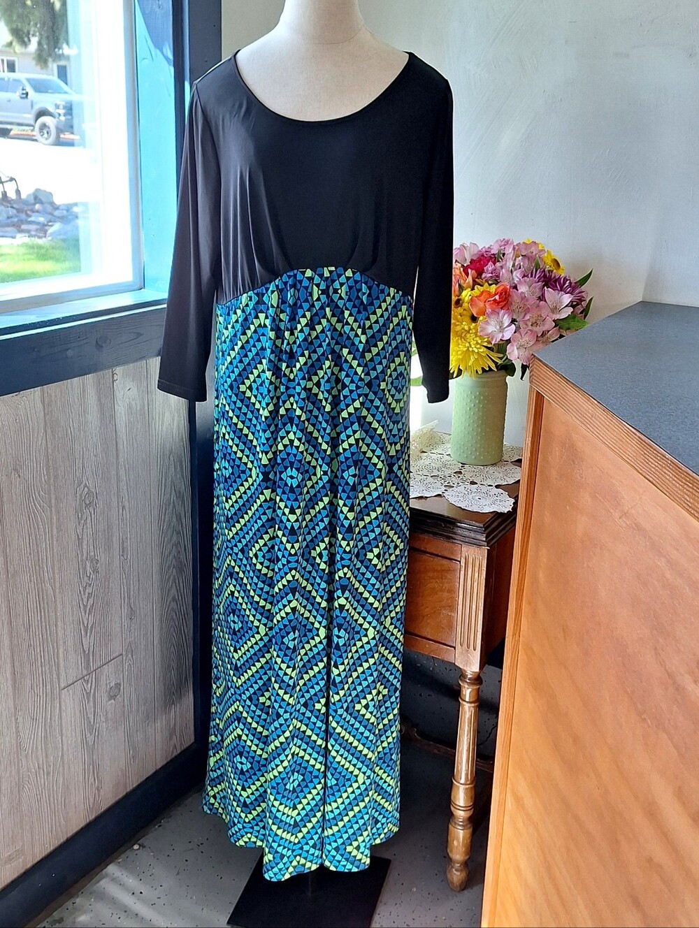 Bob Mackie Wearable Art Geometric Maxi Dress, Size Large, RN#90133, NWT
